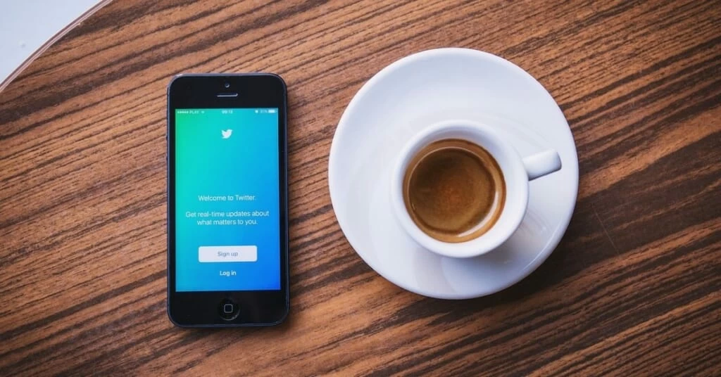 Twitterの報告は相手にバレるのか クロラボ